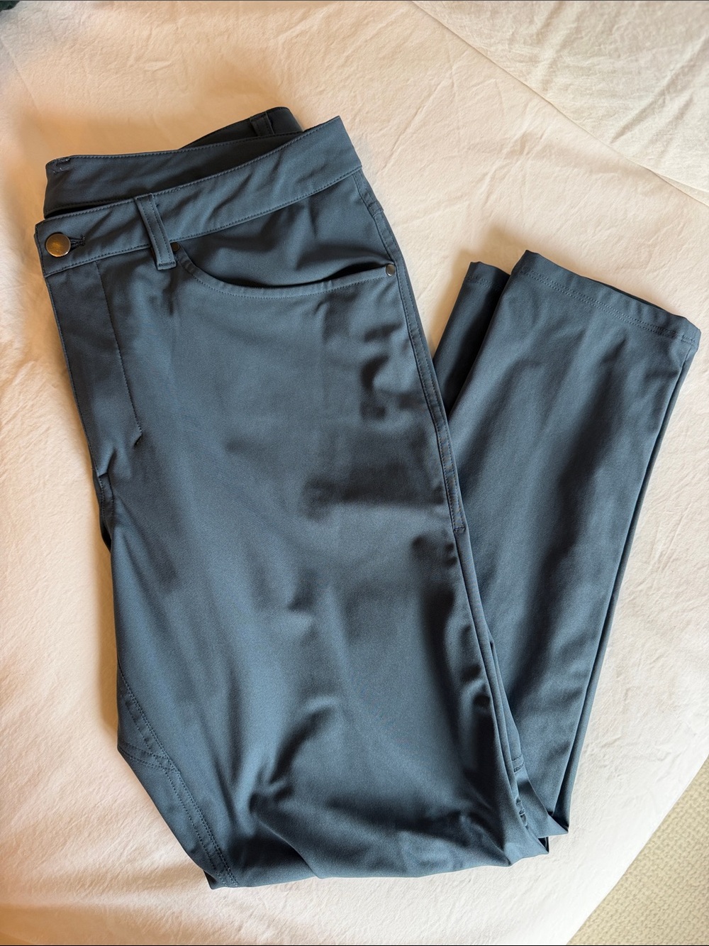 lululemon athletica Men's Slim Performance Pants - Slate Gray
